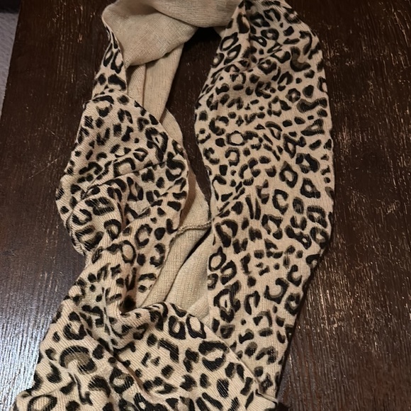 Infinity Scarf - Picture 2 of 5